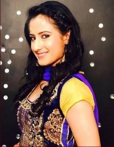 Aalisha Panwar | Wiki | Biography | DOB | Personal Profile | Ek Chutki Sindoor